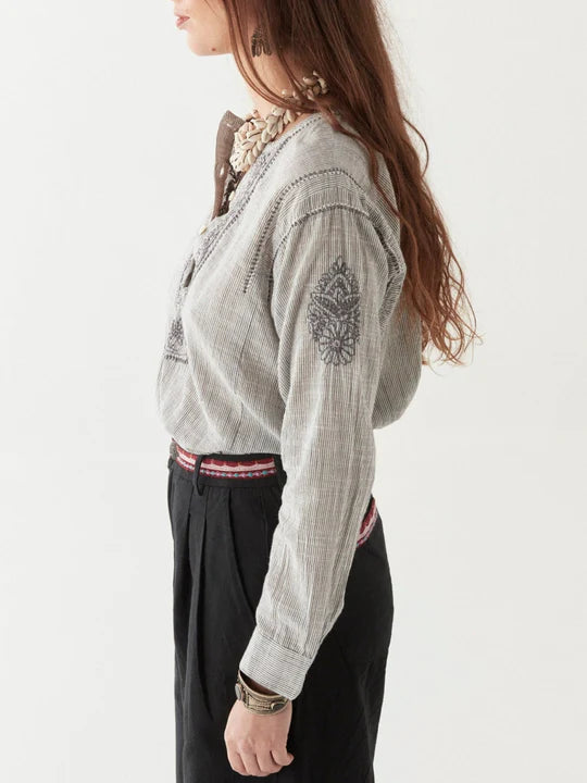Maison Hotel Cas Blus Blouse
