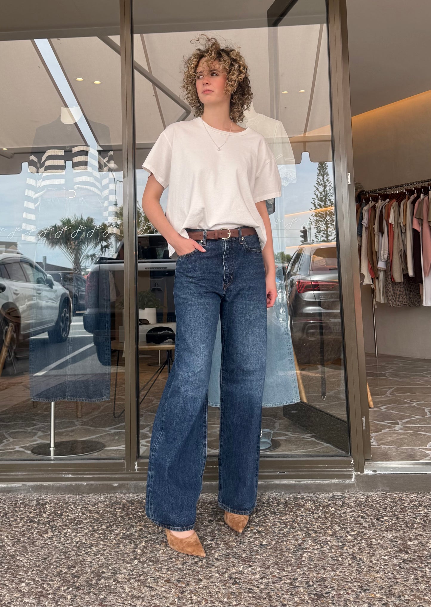 Frame The Bow Jean in Acumen