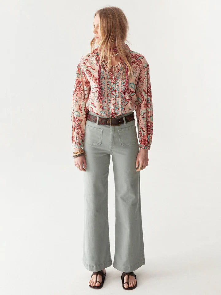 Maison Hotel Tito Tropicana Blouse