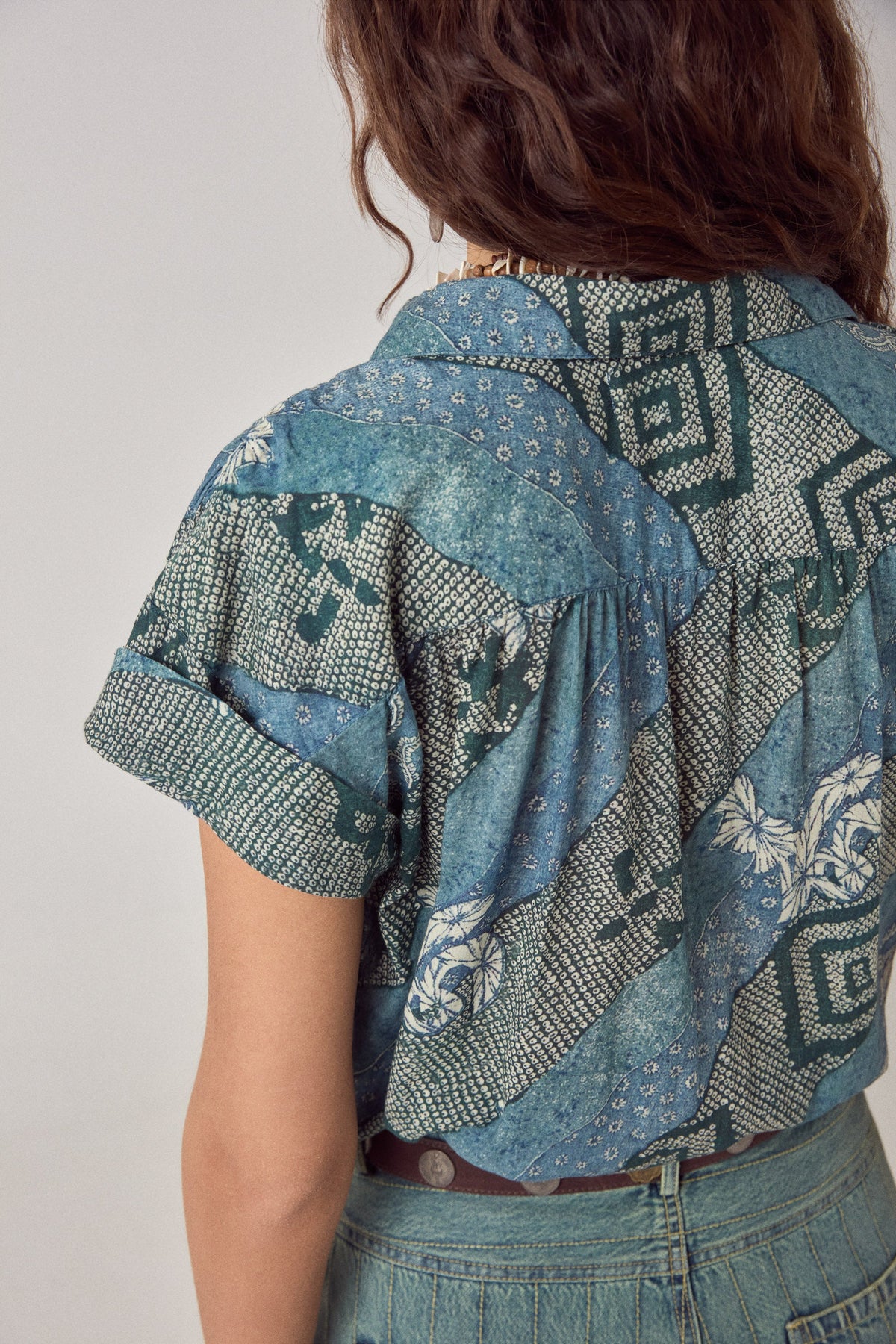 Maison Hotel Ayako Shirt in Indigo Bloom