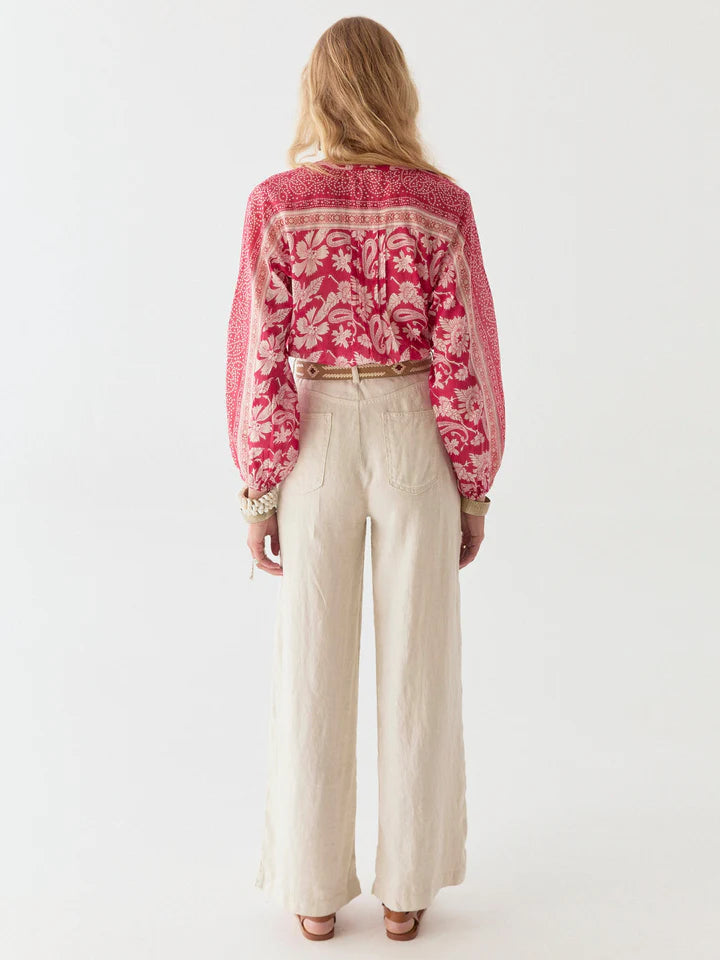 Maison Hotel Ines Blouse