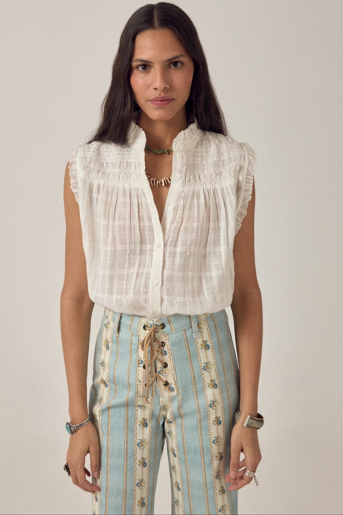 Maison Hotel Elvis Blouse in Nuage