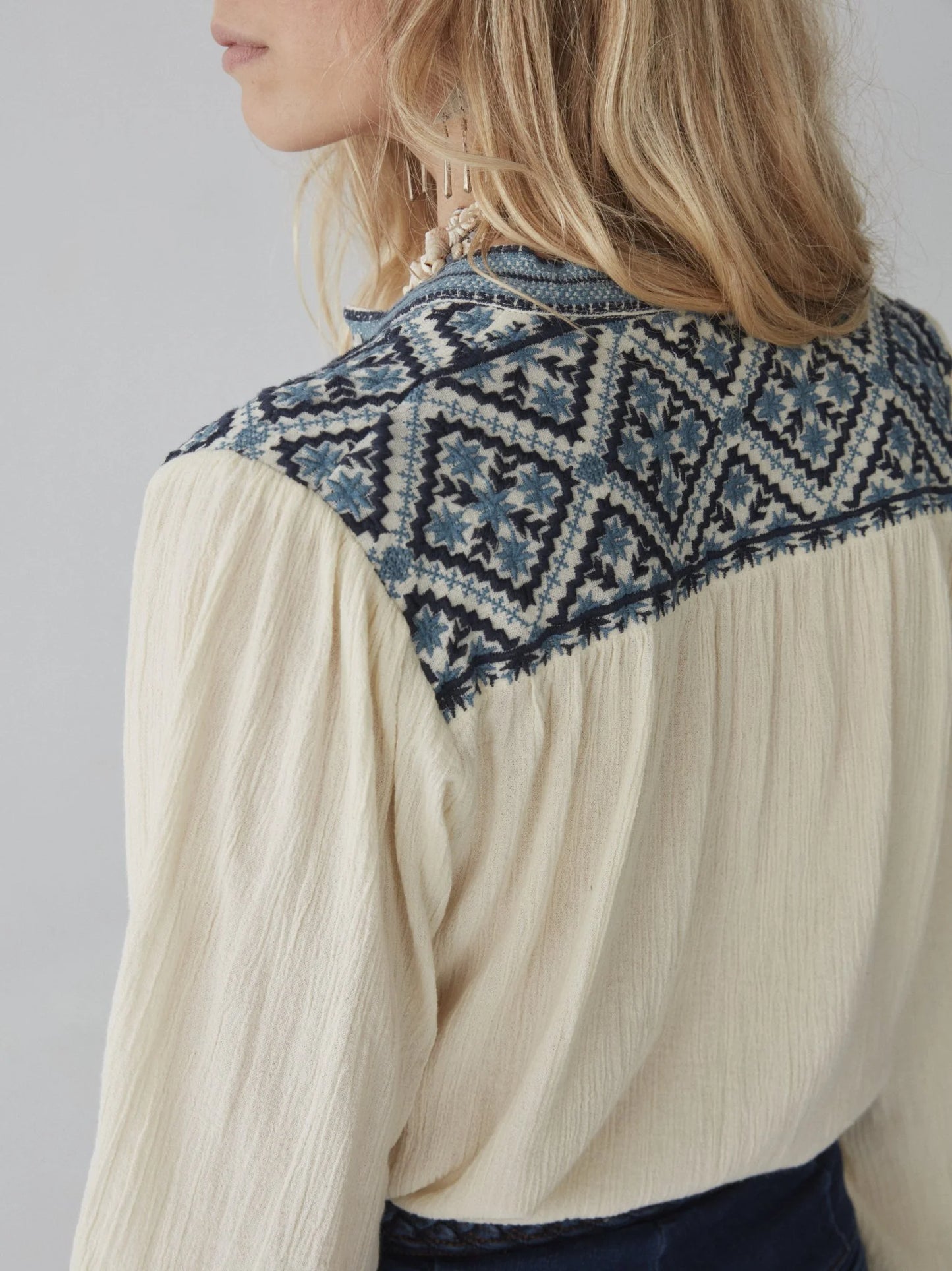 Maison Hotel Wandering Star Blouse Sapphire