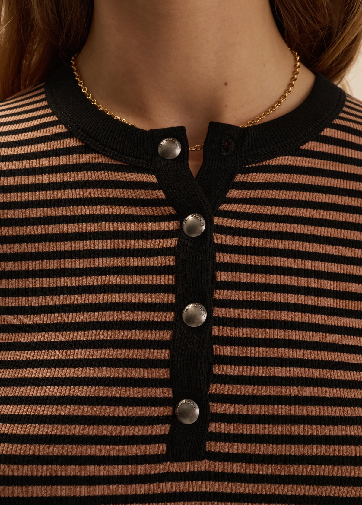 Favorite daughter Foundation Henley in Camel/Black