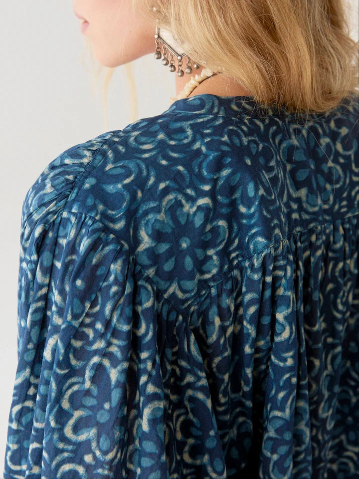 Maison Hotel Gaia Blouse