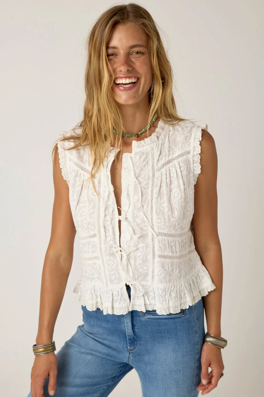 Maison Hotel Romantic Ameba Camila Top in Full Moon